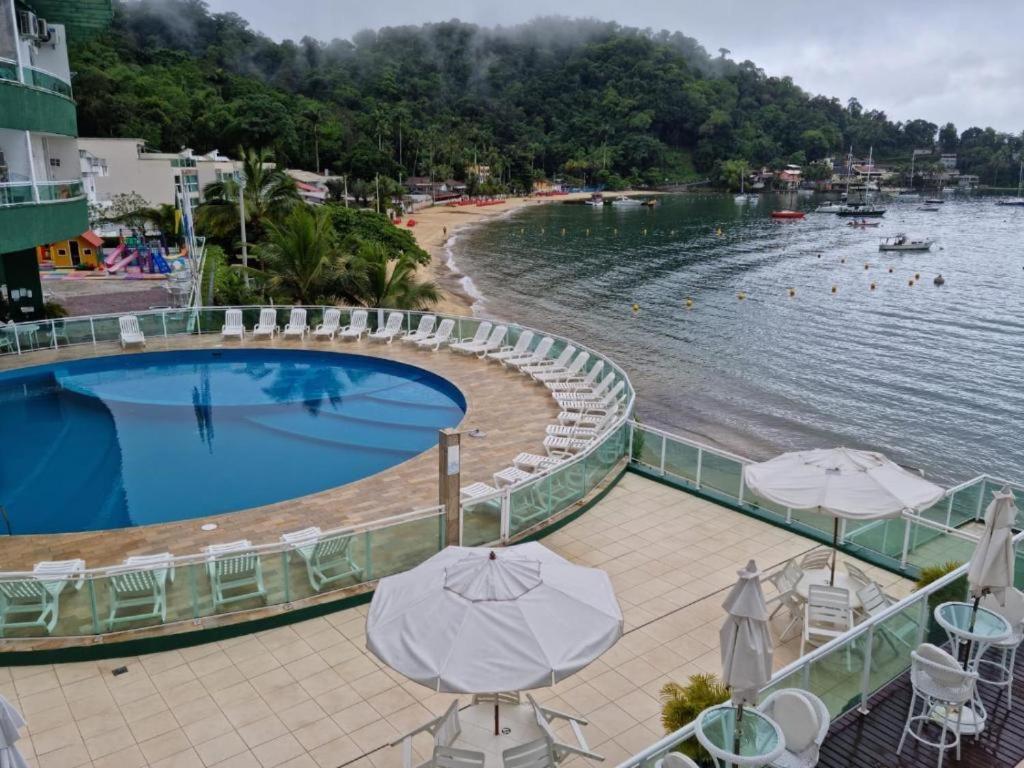 Angra - Grande 318 *
